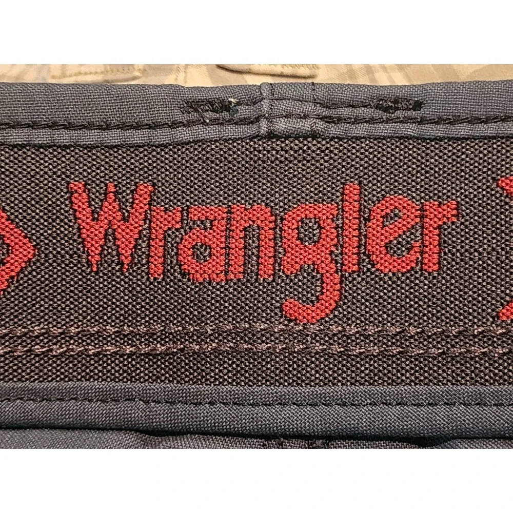 Wrangler Men's Cargo Shorts, Navy Blue, Size 38, Inseam 9